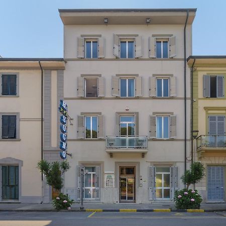 Hotel Sogno В'яреджо Екстер'єр фото