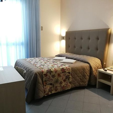 Hotel Sogno В'яреджо Екстер'єр фото
