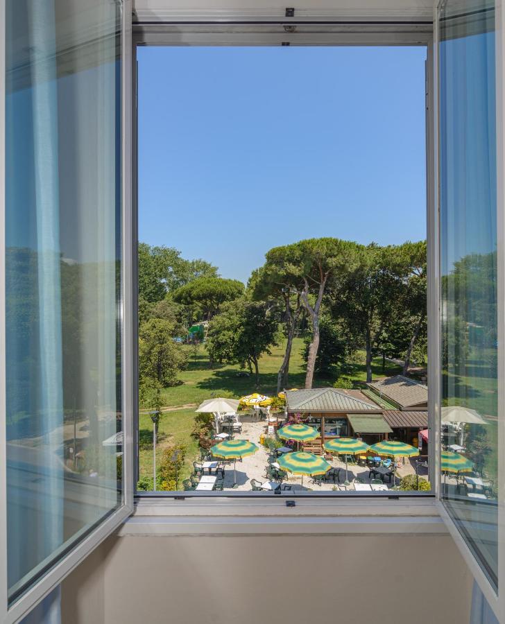 Hotel Sogno В'яреджо Екстер'єр фото