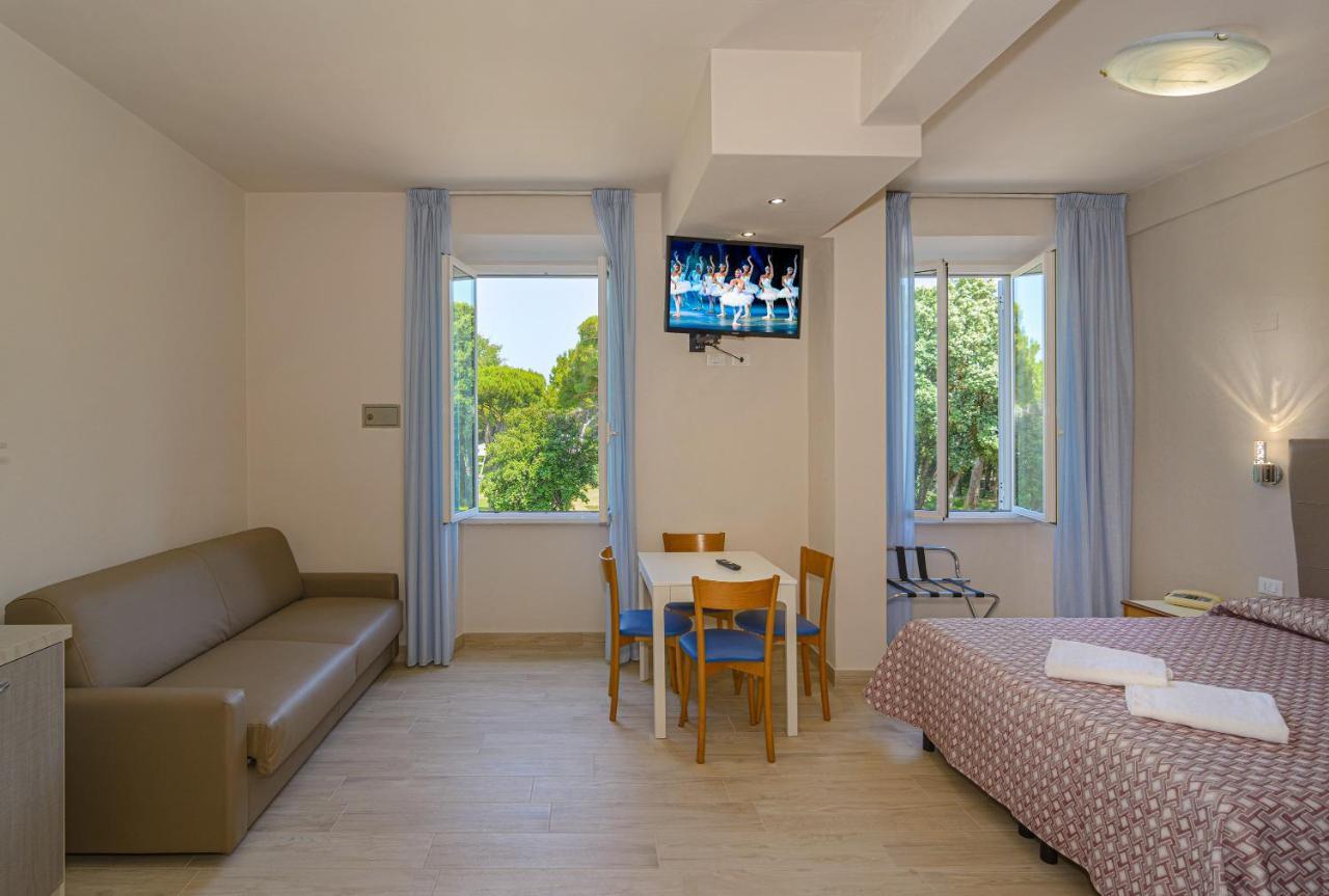 Hotel Sogno В'яреджо Екстер'єр фото