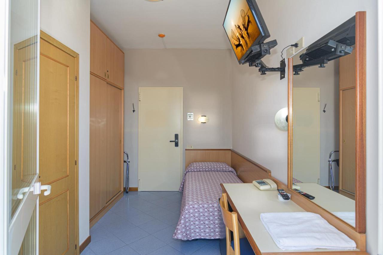 Hotel Sogno В'яреджо Екстер'єр фото