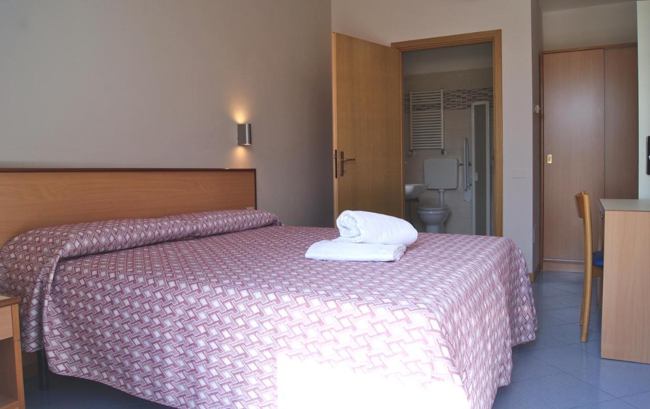 Hotel Sogno В'яреджо Екстер'єр фото